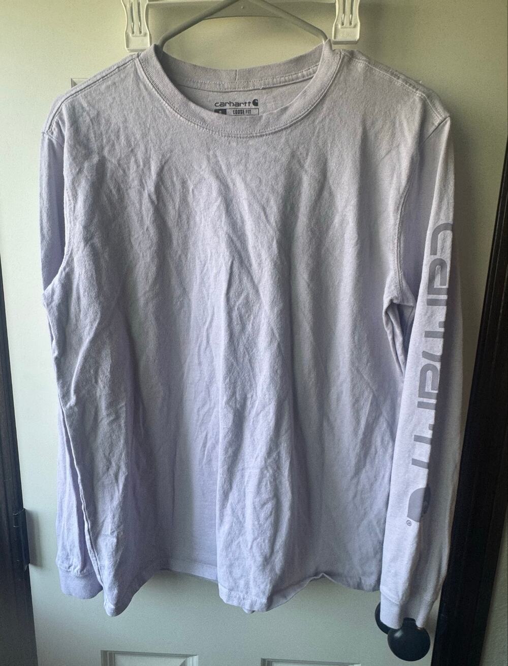 Carhartt Women's Purple Lavender Loose Fit Long Sleeve Logo Sleeve Graphic T